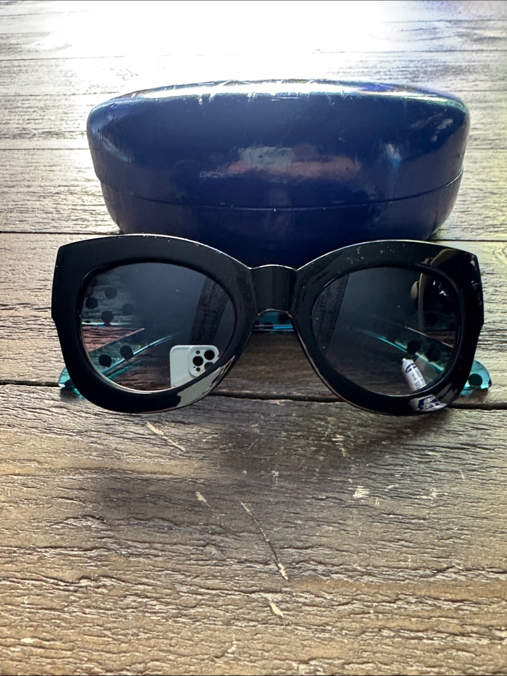 Black Oversized Women’s Sunglasses - Classic Statement